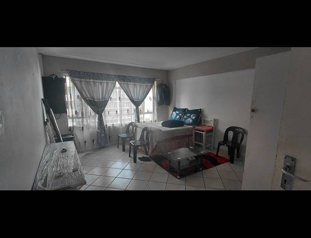 1 BEDROOM APARTMENT FOR SALE IN DURBAN CENTRAL